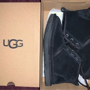 Black Uggs, size 7 women